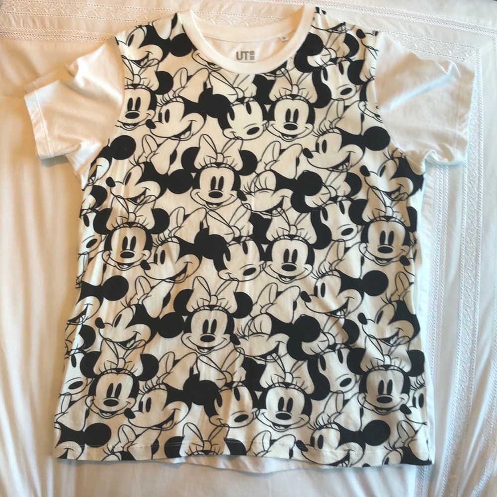 Disney World T-Shirt - Disney & Uniqlo